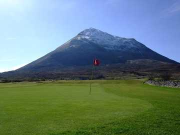 Isle of Skye Golf Club - 2nd hole