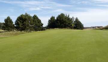 Designed by Donald Steel, the Kintyre links course at The Westin Turnberry Resort features undulating greens and glorious ocean holes.